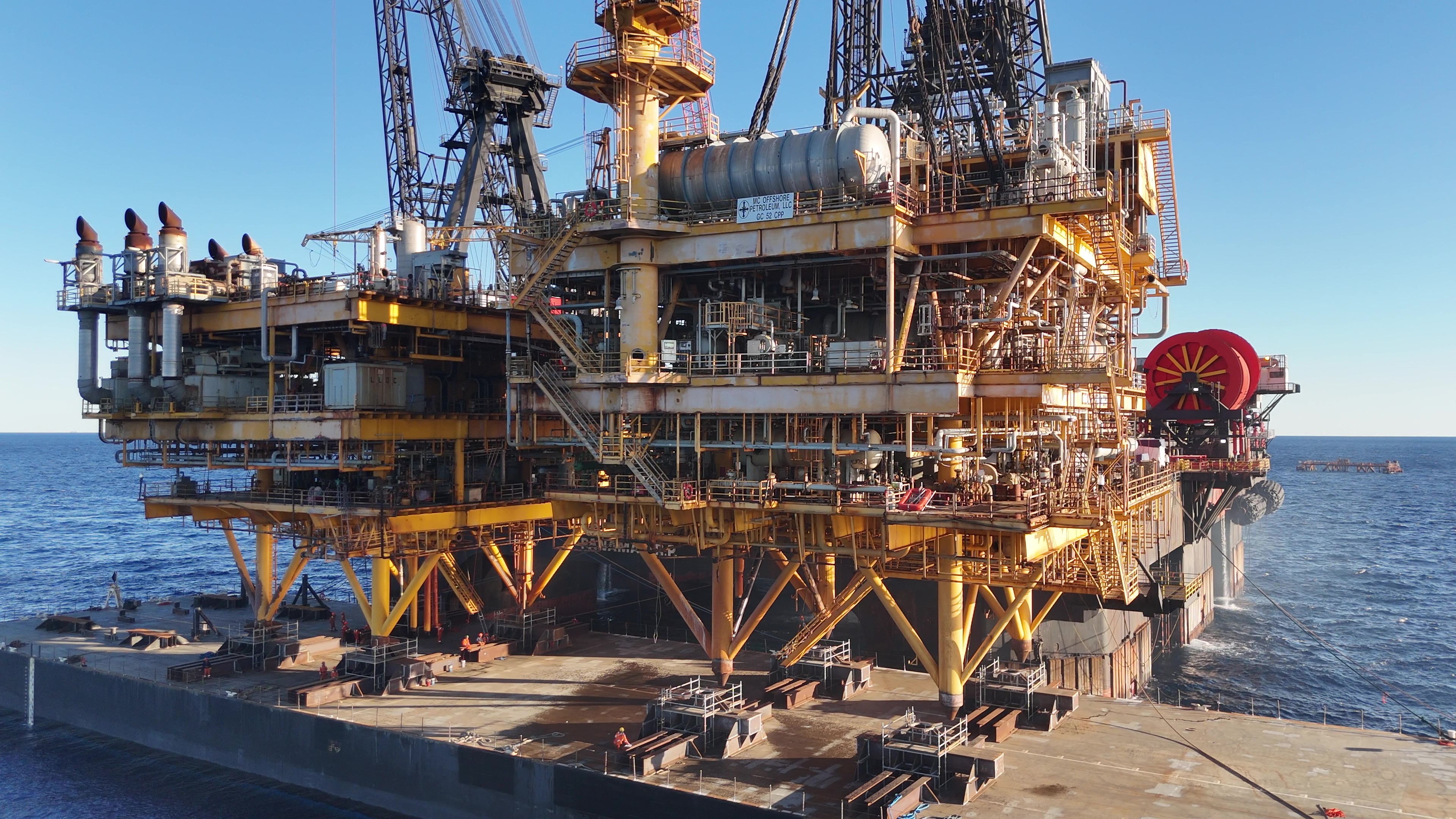 GC52 Barge Placement